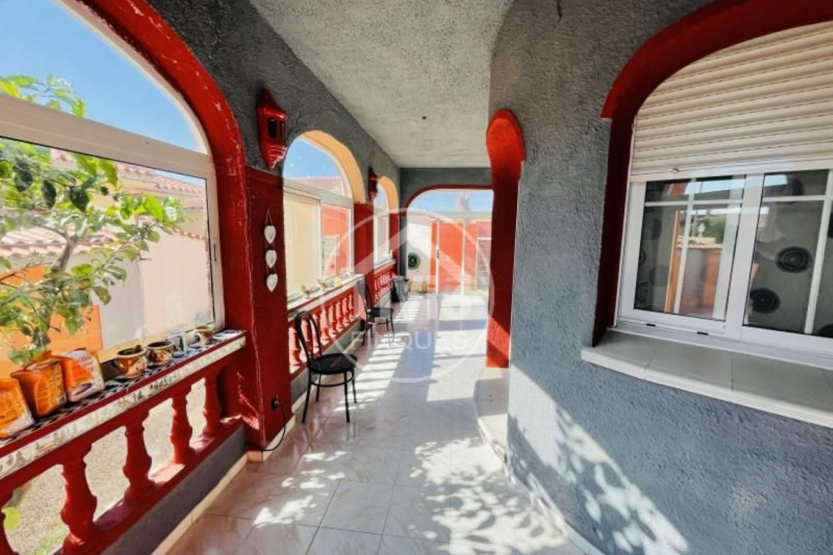 Venta de chalet independiente en Dr. Gil Vernet, Mont-Roig del Camp
 photo 4
