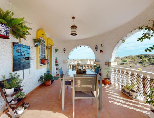 Chalet adosado en venta en , Monforte del Cid photo 4
