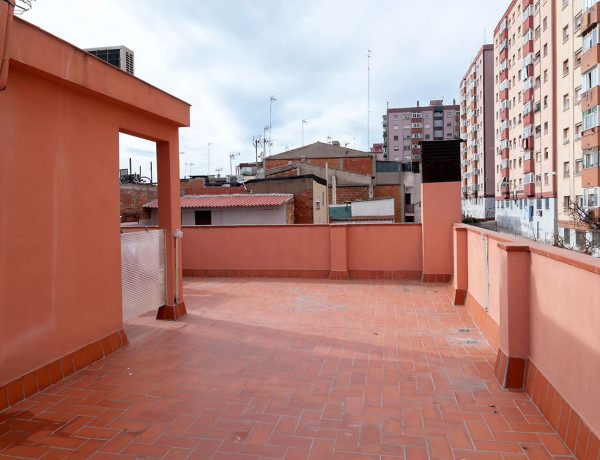 Semi-detached house for sale in Ronda de Sant Antoni de Llefià , Badalona photo 1