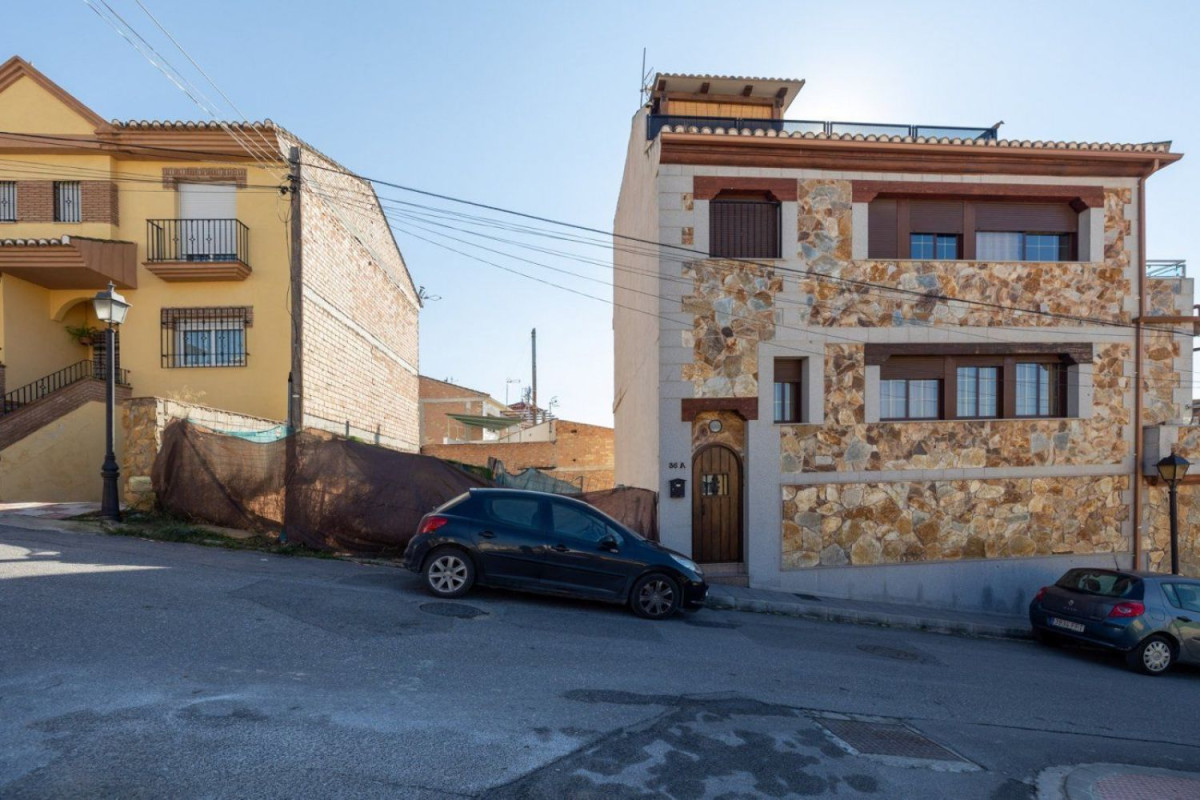 Terreno en venta en Güevéjar, Granada photo 3