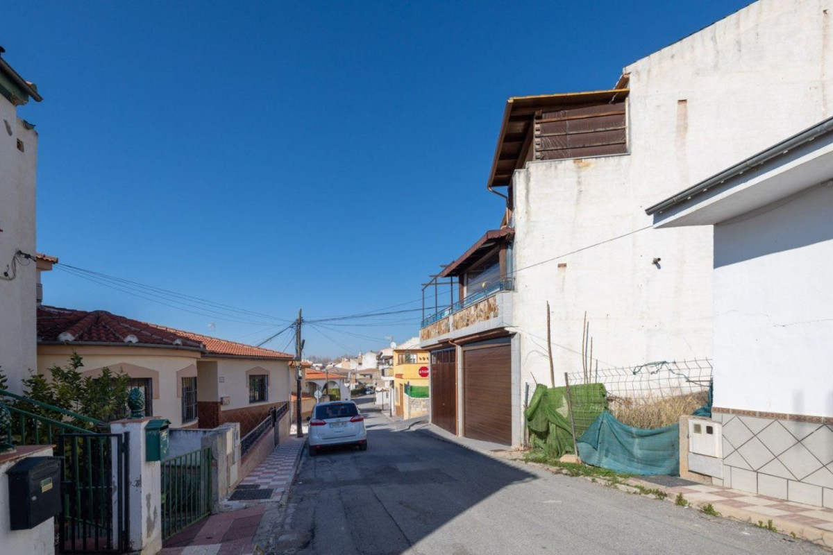Terreno en venta en Güevéjar, Granada photo 5