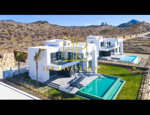 Independent chalet for sale in El Pinar - Congress Palace , Torremolinos thumbnail 1