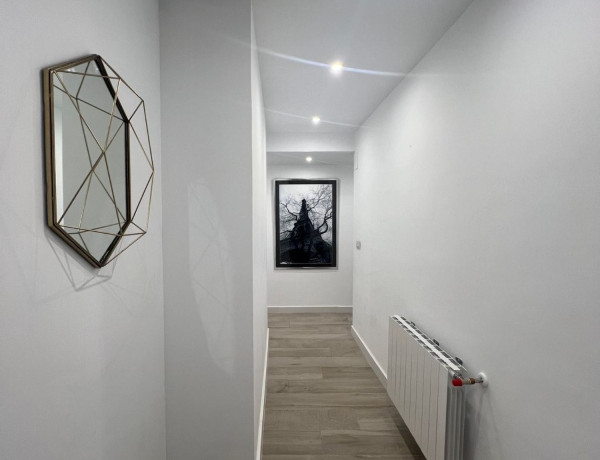 Продажа квартиры в  Avenida Granada, 1, Distrito Belén - San Roque photo 4