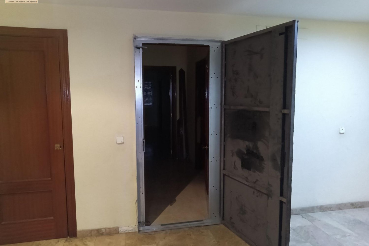 Piso en venta en calle Andarríos, Candeleda
photo 4