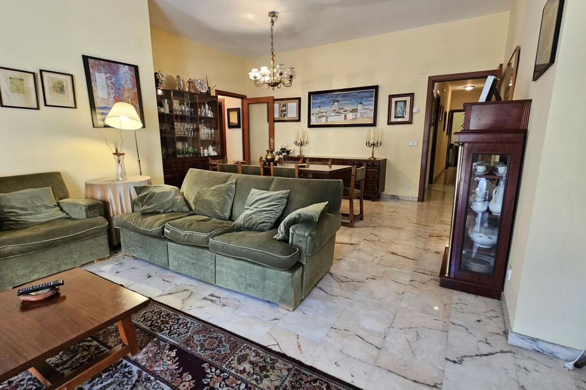 Venta de piso en Calle Nou, 14, Figueres
 photo 3