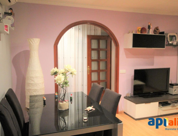 Piso en venta en Calle Torrent de la Pólvora, Mataró photo 1