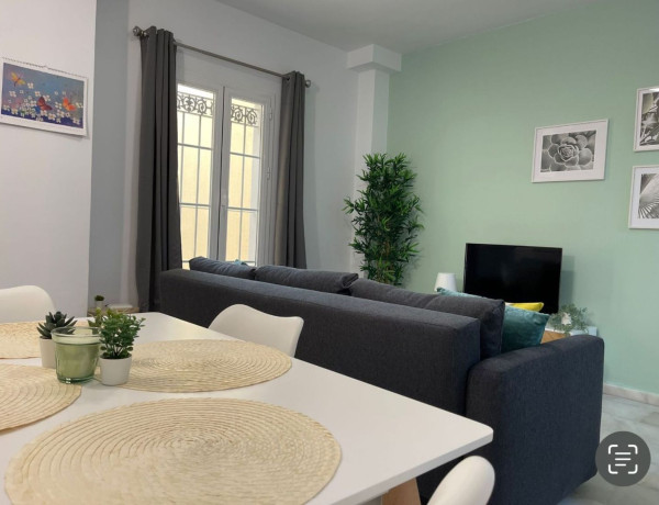 First floor for sale in Calle Nuño Gómez, 20, Málaga thumbnail 2