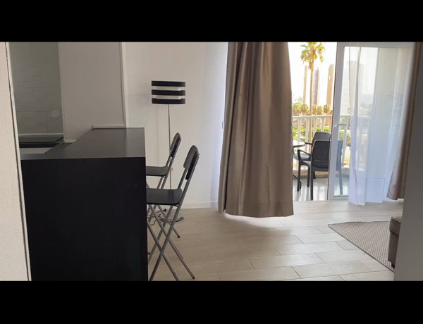 Piso en venta en  Avenida Arquitecto Gómez Cuesta, 4, Arona photo 2