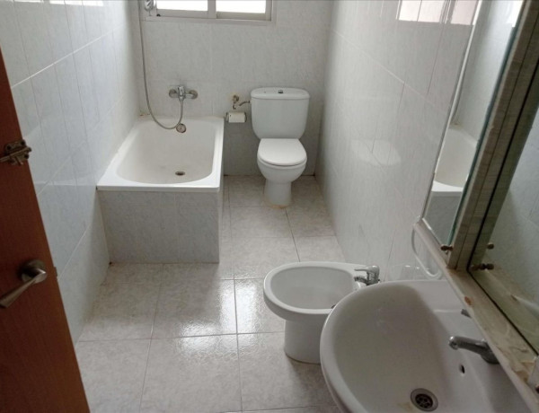 Продажа квартиры в Calle Espronceda, Puerto de Sagunto thumbnail 2