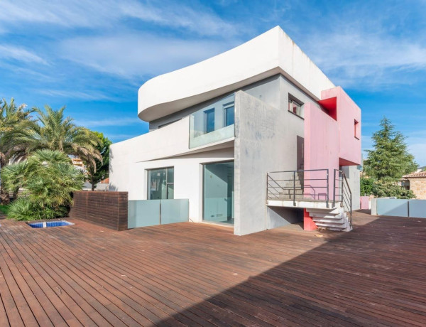 Detached villa for sale in , Pego photo 1