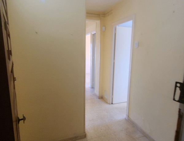 Продажа квартиры в  Calle Loma de Canto, Torremolinos photo 1