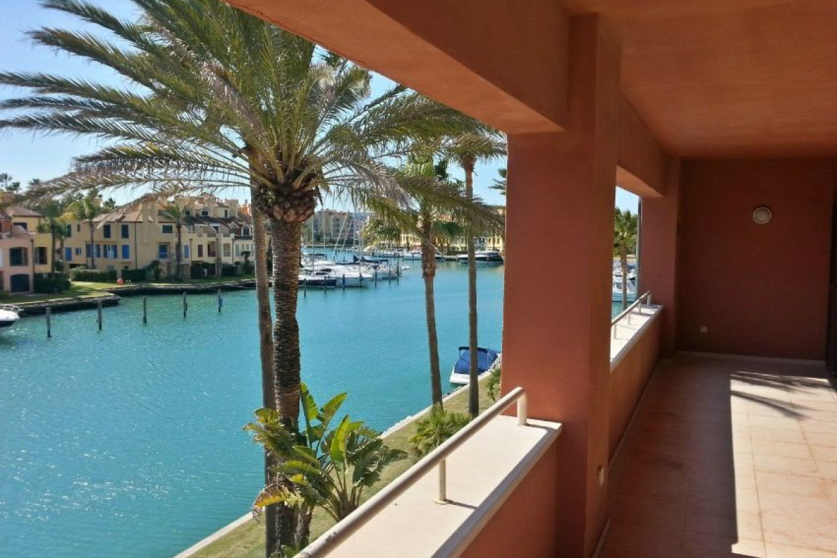 Rental of apartment in Port of Sotogrande-La Marina , Sotogrande photo 1