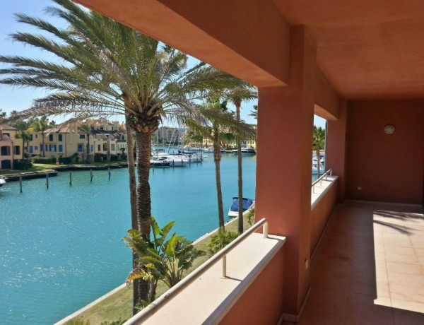 First floor for rent in Puerto de Sotogrande-La Marina , Sotogrande photo 1