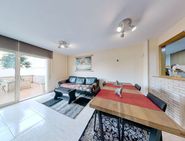 Piso en venta en , Constanti photo 2