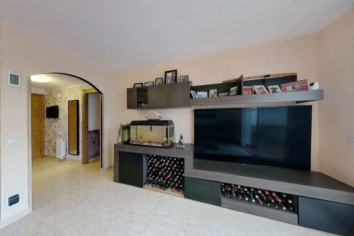 Piso en venta en calle Barcelona, Konstantynów
photo 3