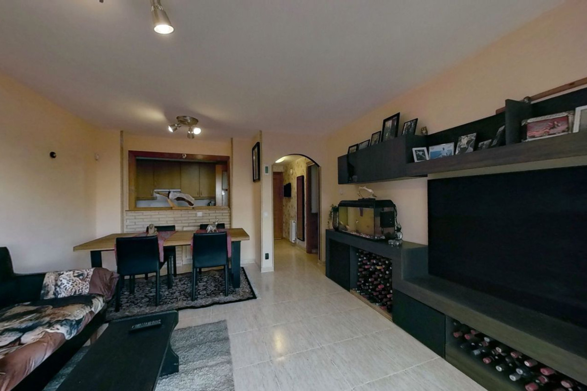 Piso en venta en calle Barcelona, Konstantynów
photo 4