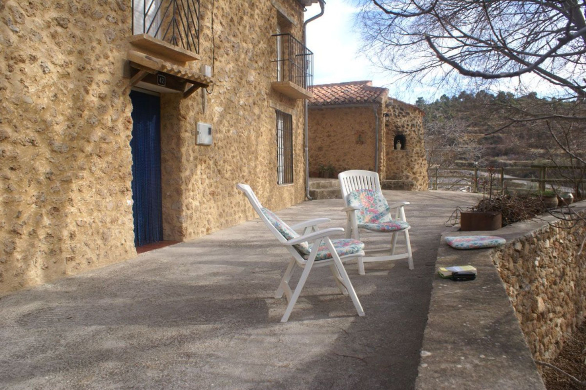 Properties for sale and rent in Spain photo 5