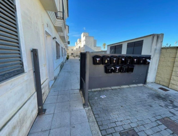 Piso en venta en Calle Huertos de Ricardo, 4, Sanlúcar de Barrameda thumbnail 1