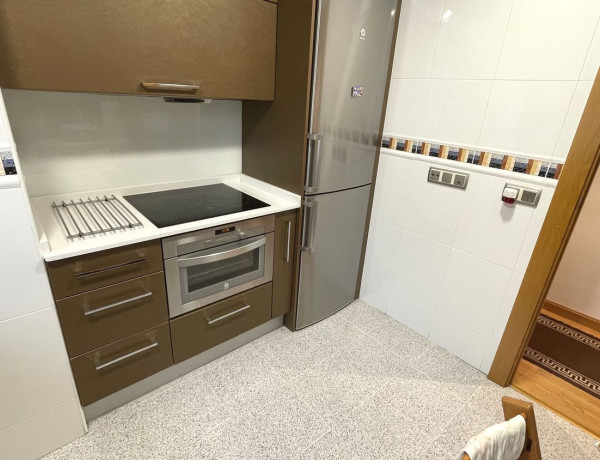 Apartment for sale in  Prosperidad - Delicias , Salamanca photo 4
