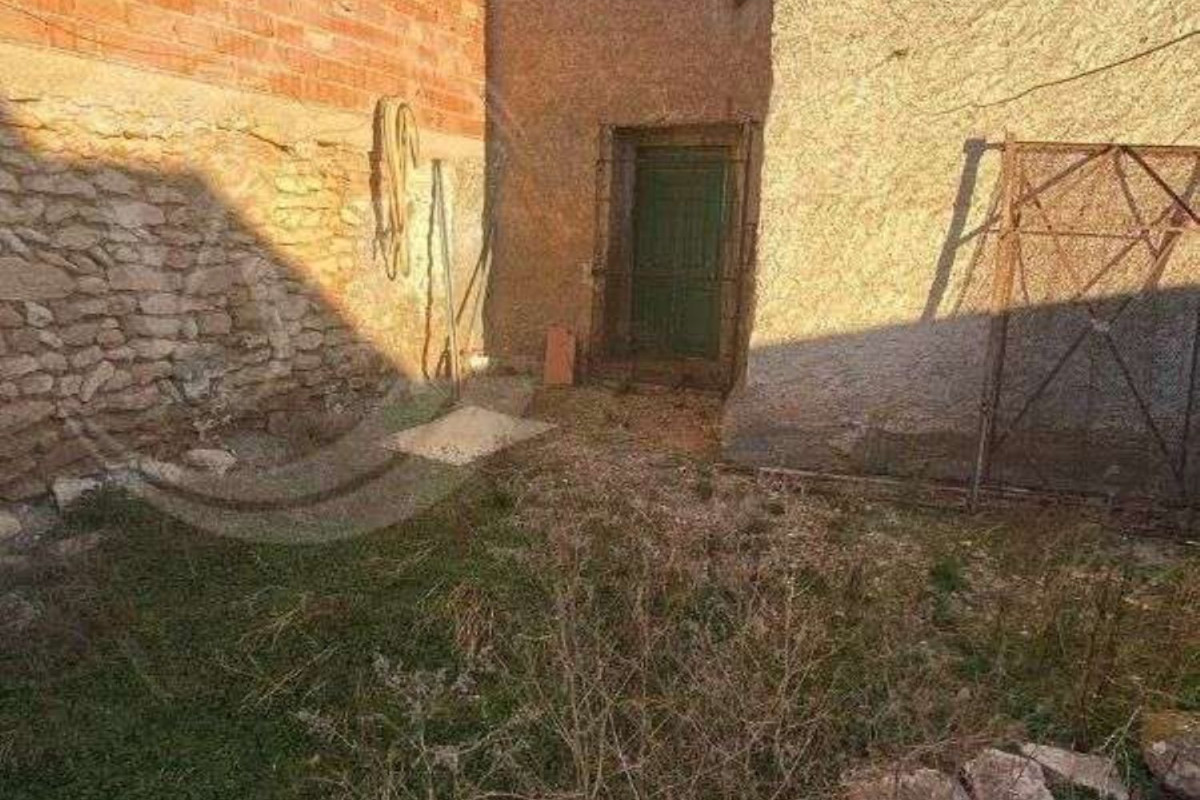 Sale of townhouse in , Alfamén photo 5