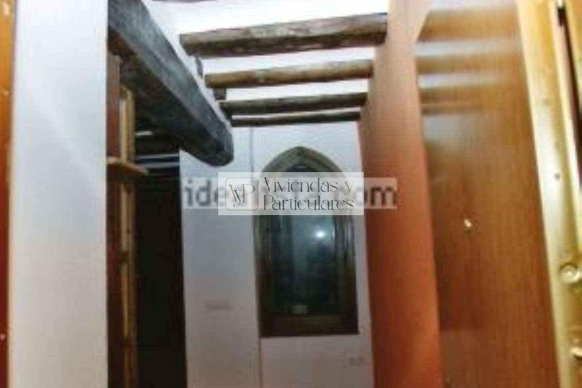 Sale of apartment in Calle de Jussepe Martínez, Zaragoza
 photo 2