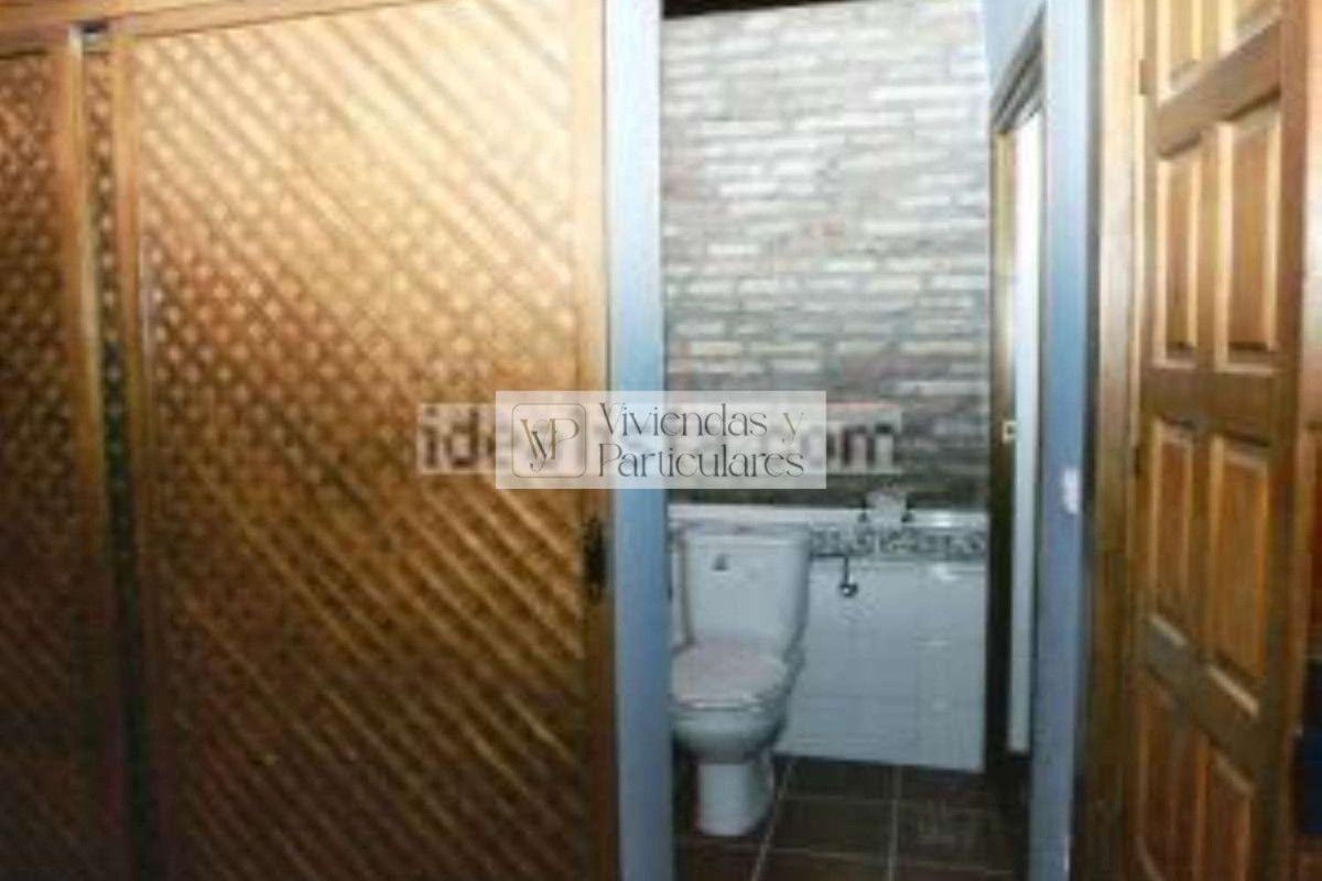 Sale of apartment in Calle de Jussepe Martínez, Zaragoza
 photo 5