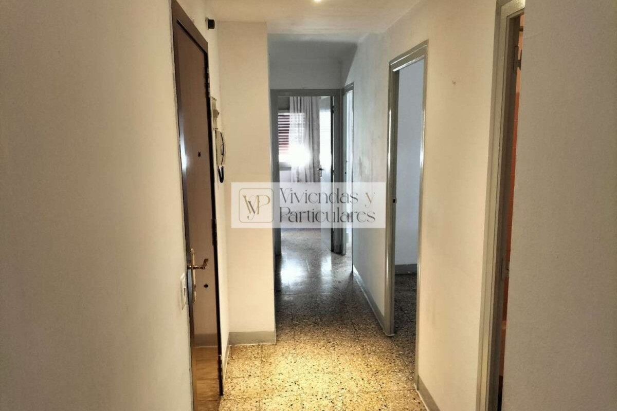Продажа квартиры на Calle de Guillem de Montcada, Салоу
 photo 5