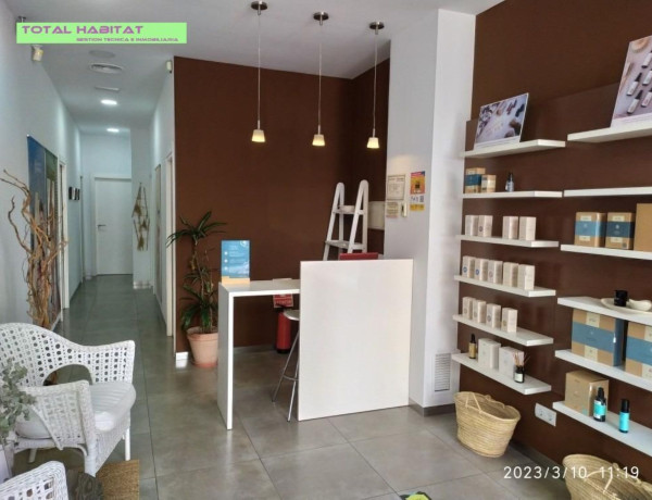 Local en venta en Benetusser photo 3