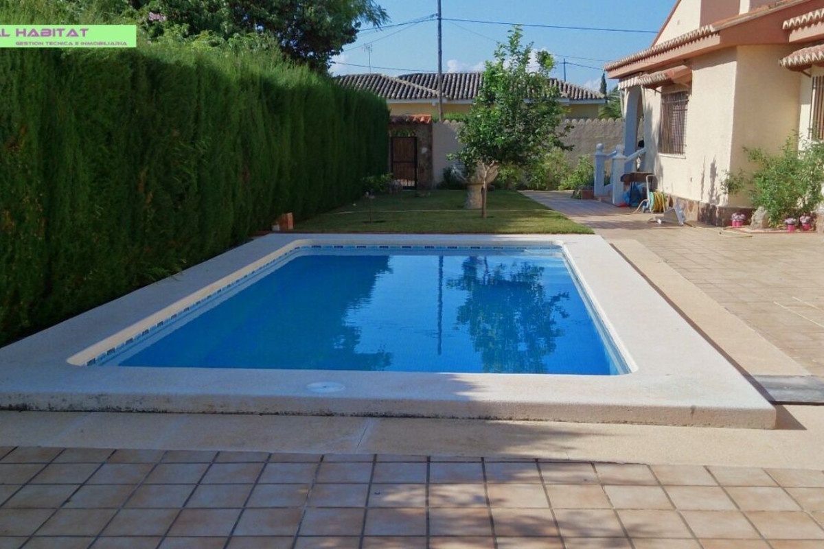Casa o chalet independiente en venta en Riba-Roja de Túria, Riba-Roja de Túria
photo 3