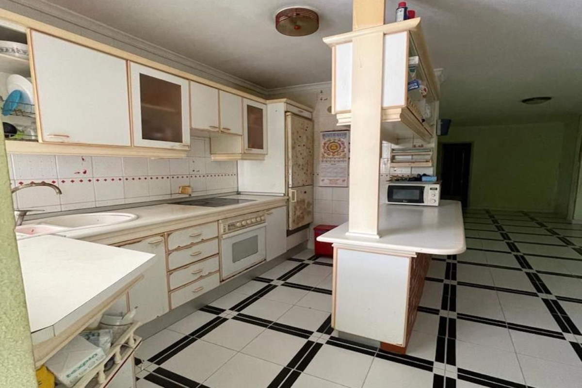 Venta de chalet adosado en Calle la Rosa , Telde photo 3