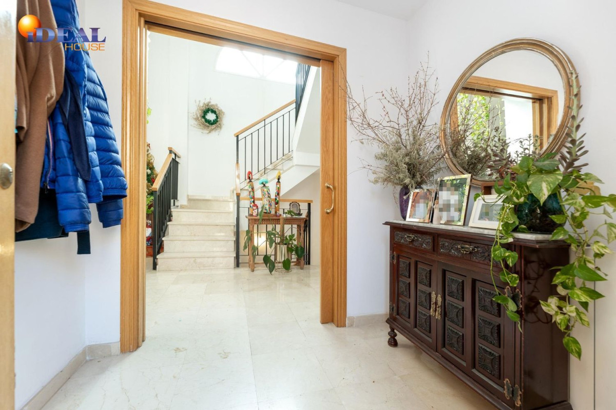 Sale of townhouse in , Gojar photo 2