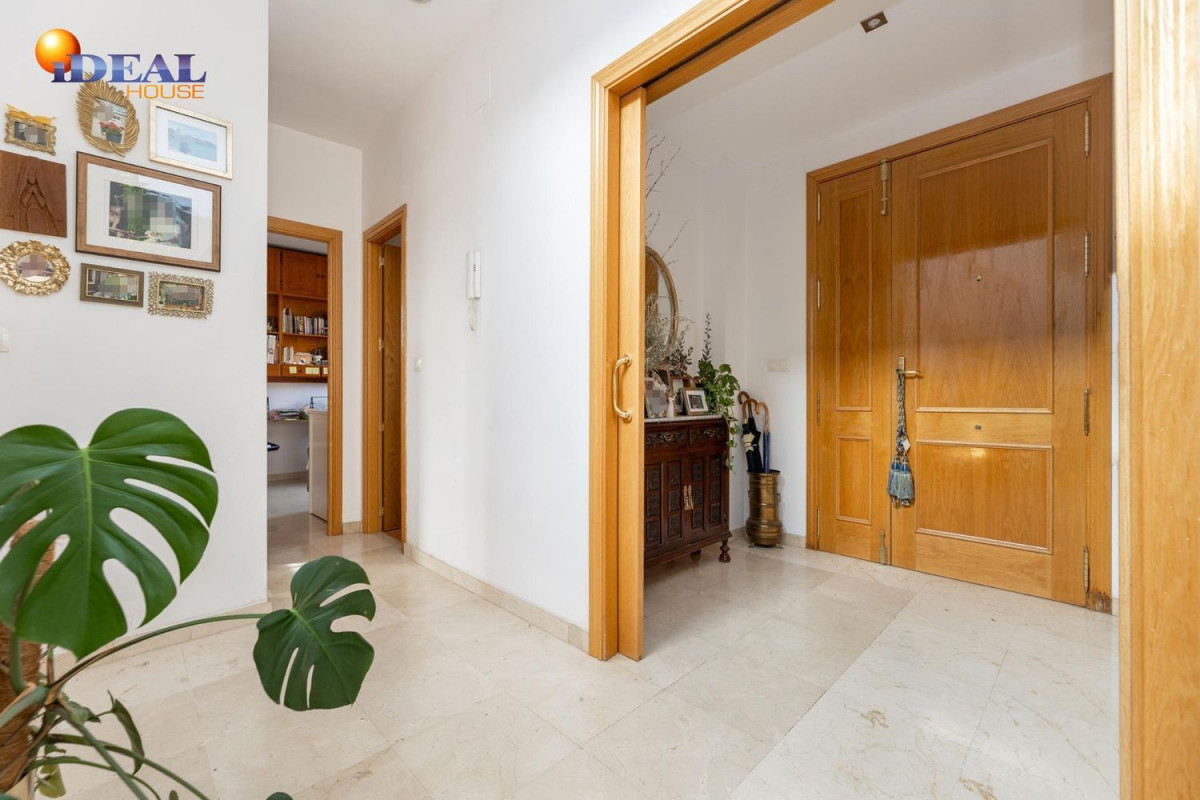 Sale of townhouse in , Gojar photo 5