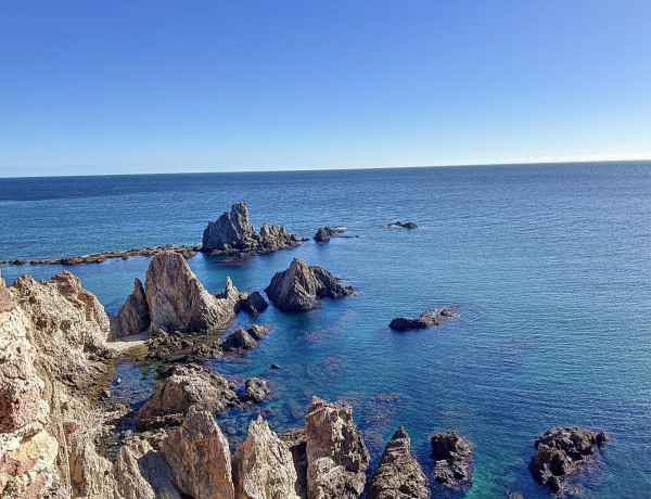 Chalet independiente en venta en , Cabo de Gata thumbnail 2