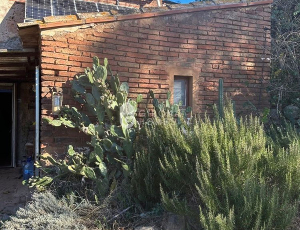 Terreno en venta en Montjuïc photo 3