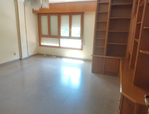Продажа квартиры в , Almansa photo 3