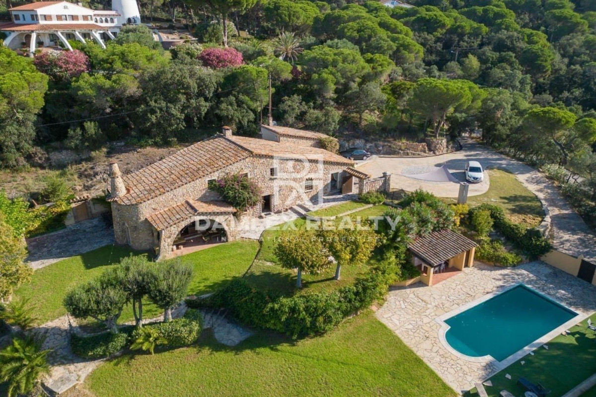 Sale of independent chalet in Les Teules - Mas Pla, Santa Cristina d'Aro
 photo 2