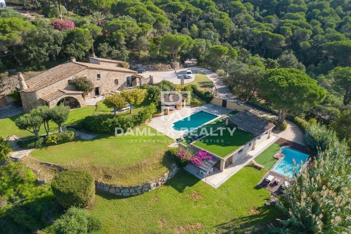Sale of independent chalet in Les Teules - Mas Pla, Santa Cristina d'Aro
 photo 3