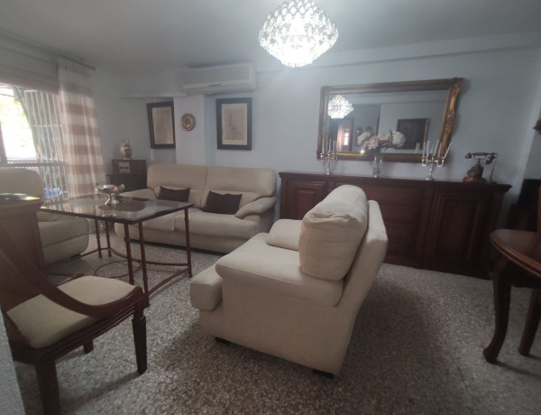 Piso en venta en Calle los Chopos, 11, Distrito Santa Rosa - Valdeolleros photo 1