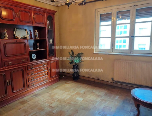 Продажа квартиры в Calle Tenderina Alta, Oviedo thumbnail 1