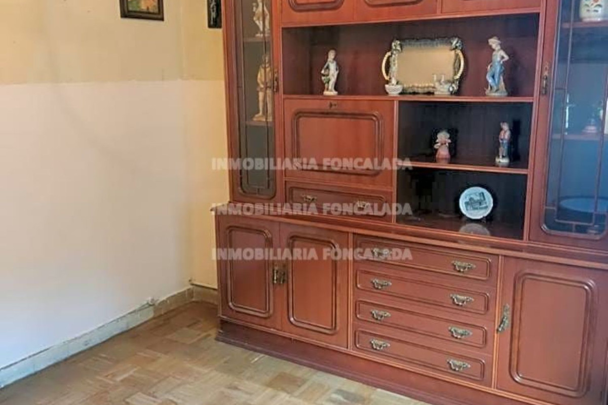 Sprzedaż mieszkania w Calle Tenderina Alta, Owiedo
 photo 4