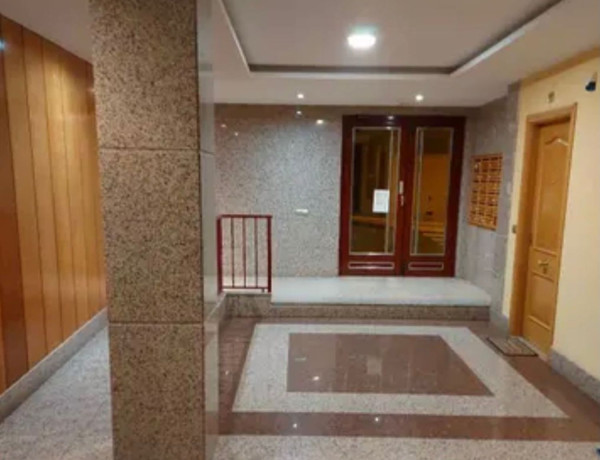 Apartment for sale in Calle San Pedro, Salamanca thumbnail 1
