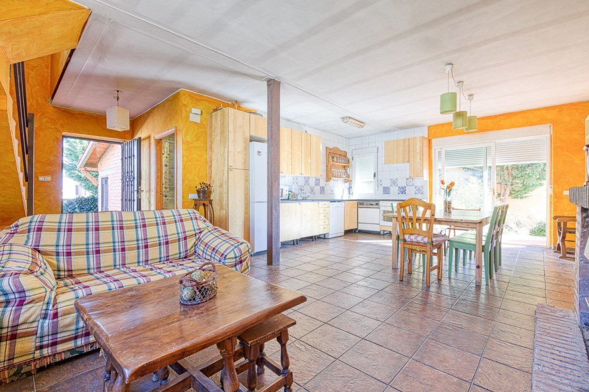 Casa o chalet independiente en venta en calle Callejas, 16, Riocabado
 photo 3