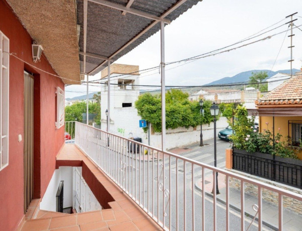 Chalet adosado en venta en  Calle Cuenca, 2424 , La Zubia photo 3