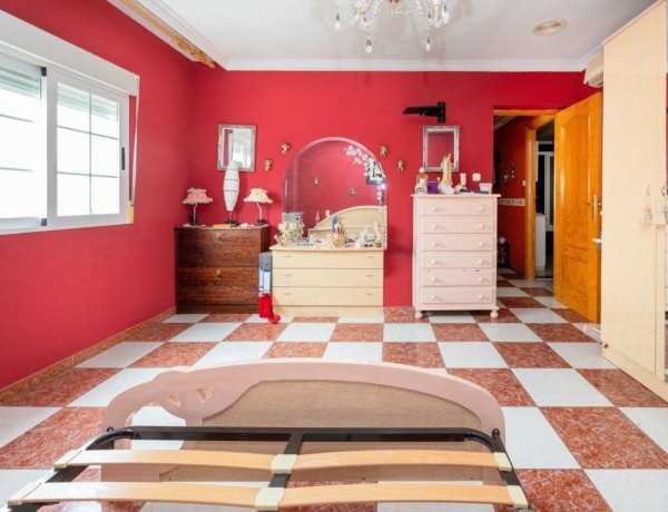 Chalet adosado en venta en  Calle Cuenca, 2424 , La Zubia photo 4