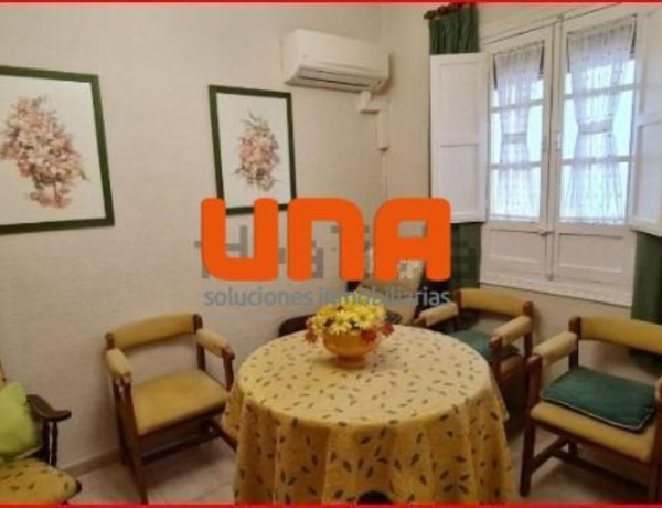 Продажа квартиры в Ciudad Jardín , Distrito Ciudad Jardín photo 1