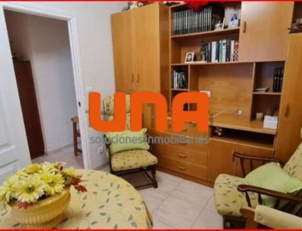 Продажа квартиры в Ciudad Jardín , Distrito Ciudad Jardín thumbnail 1