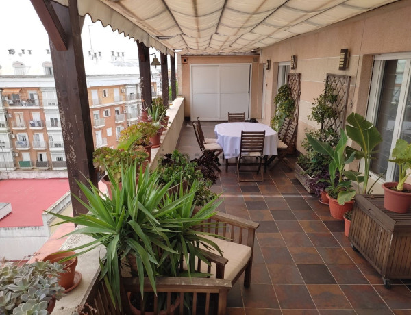 Ático en venta en  Avenida San Antonio, Huelva photo 3
