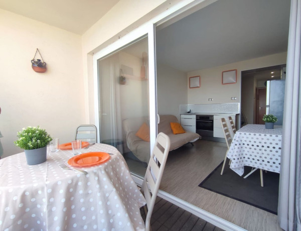 Piso en venta en  Calle Cap Ponent, Roses photo 4