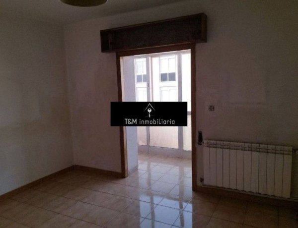 Apartment for sale in Calle Manuel Murguía s/n, Ourense thumbnail 2