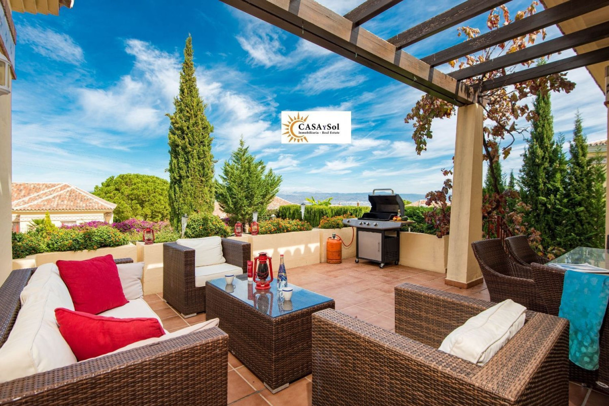Venta de chalet independiente en Calle Arroyo de la miel, Alhaurín de la Torre
 photo 2